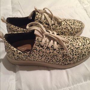 Cheetah Print TOMS